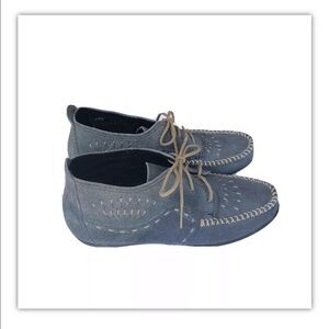 Minnetonka Leather Ankle Boot Moccasin Laceup Blue